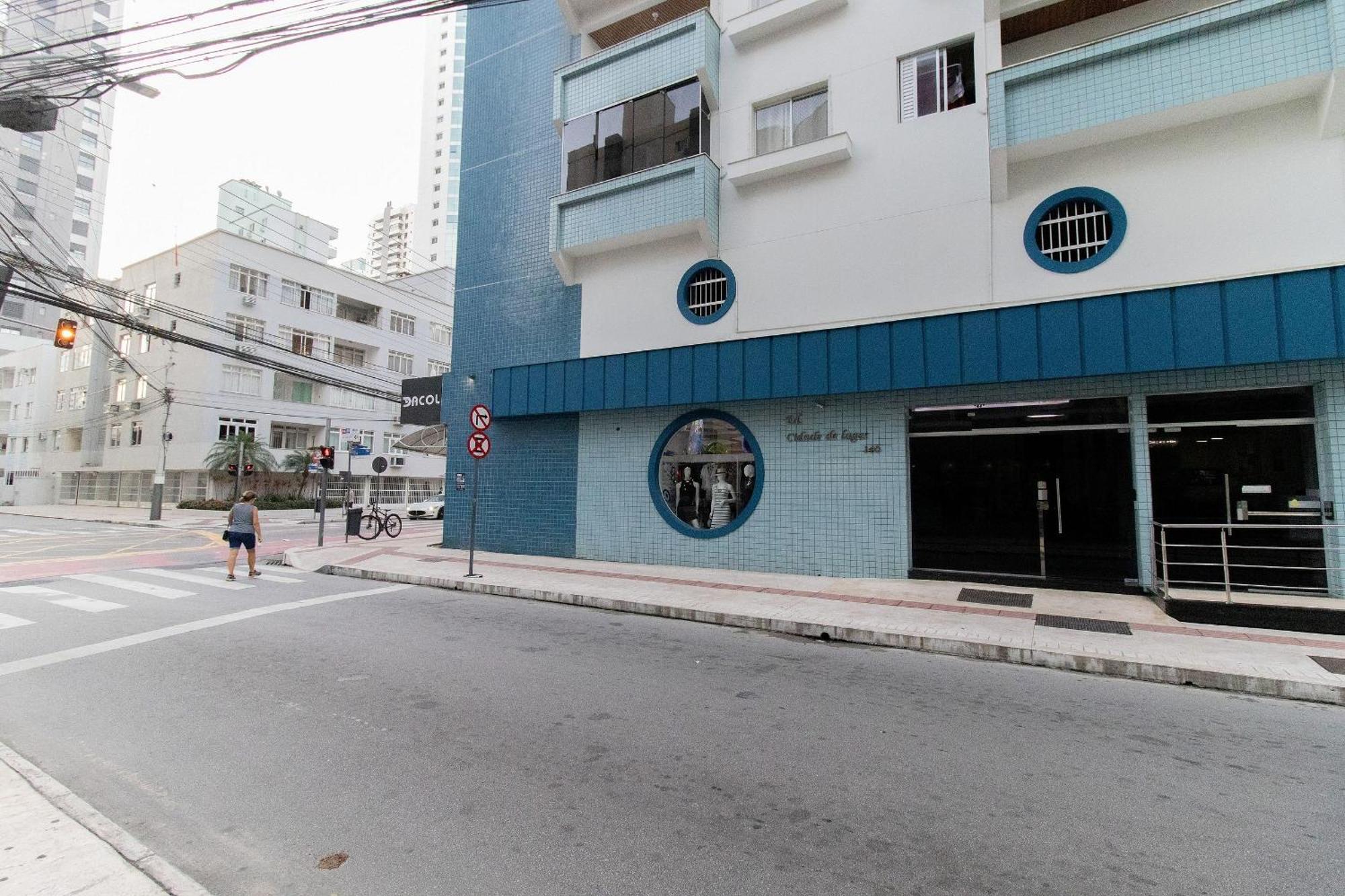 Cdl52 - 2 Dorm, Climatizado, Esq. Av. Brasil Balneario Camboriu