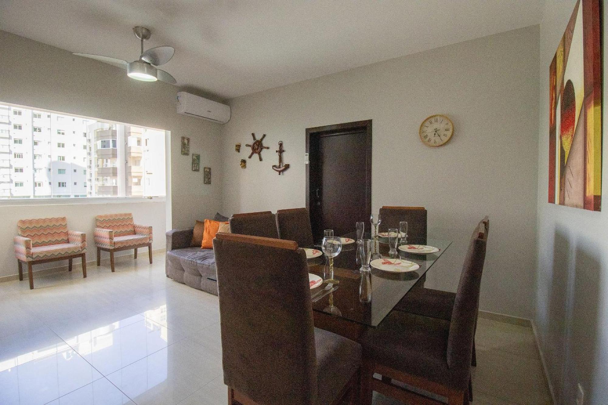 Cdl52 - 2 Dorm, Climatizado, Esq. Av. Brasil Apartamento Balneario Camboriu